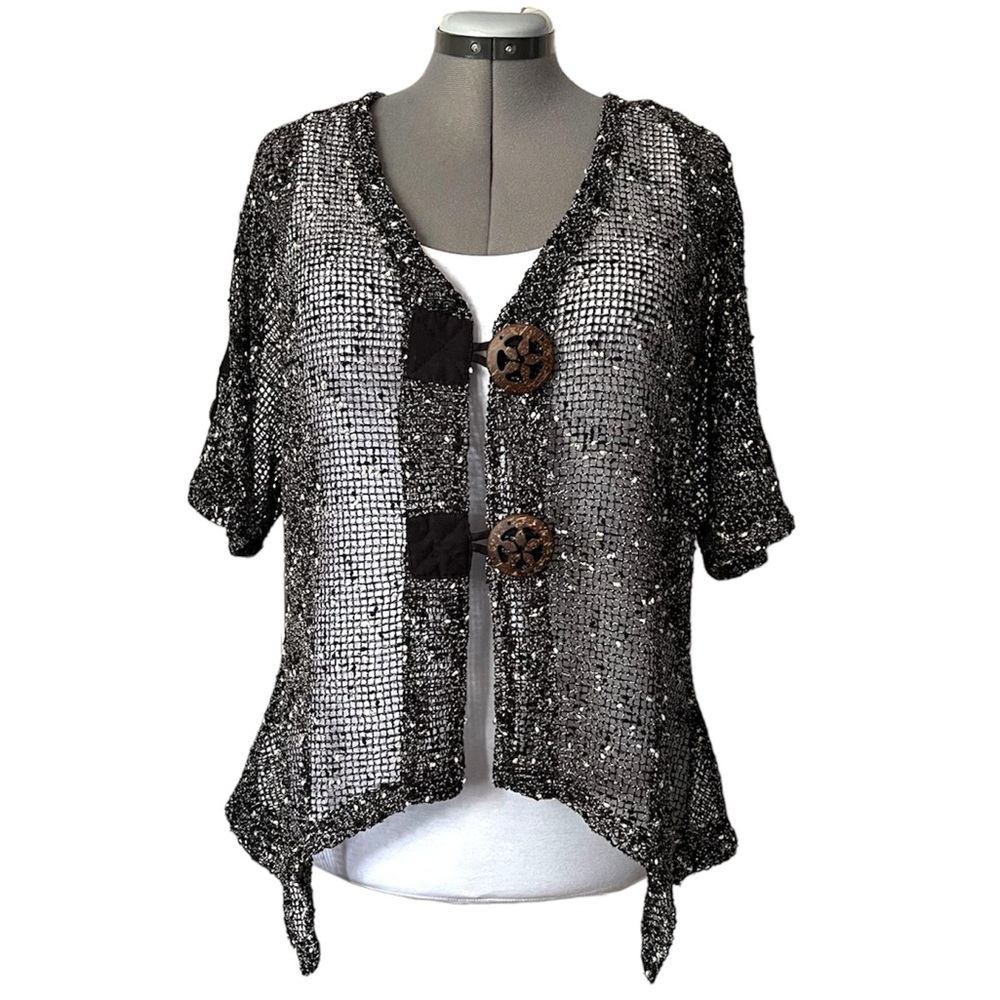 Kaktus mesh slub knit bold button topper XL